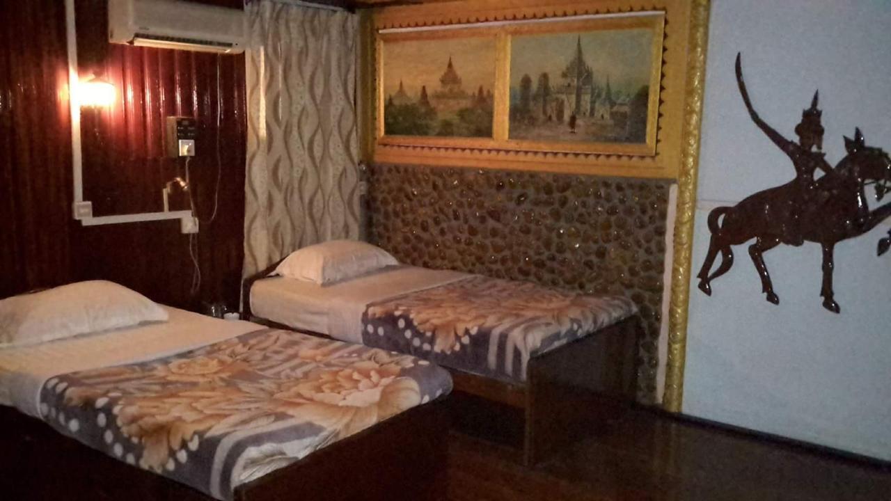 Golden Mandalay Hotel Esterno foto